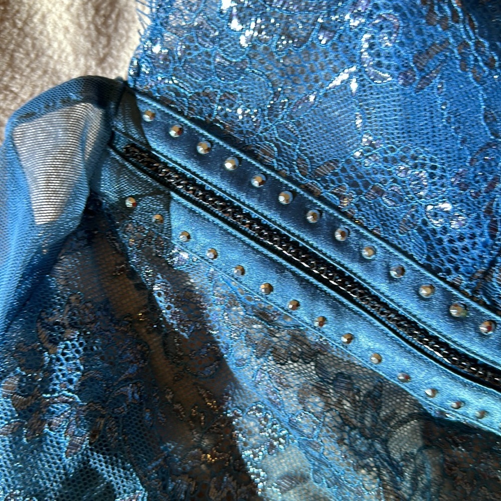 Size XL Victoria’s Secret thong-back halter Teddy in aqua blue. - Picture 6 of 6